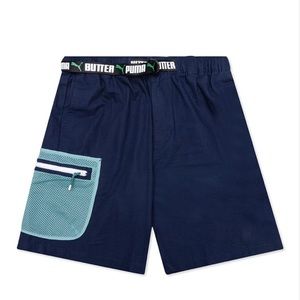 PUMA X BUTTER GOODS RIP STOP CARGO SHORTS - BLUE. XXL.